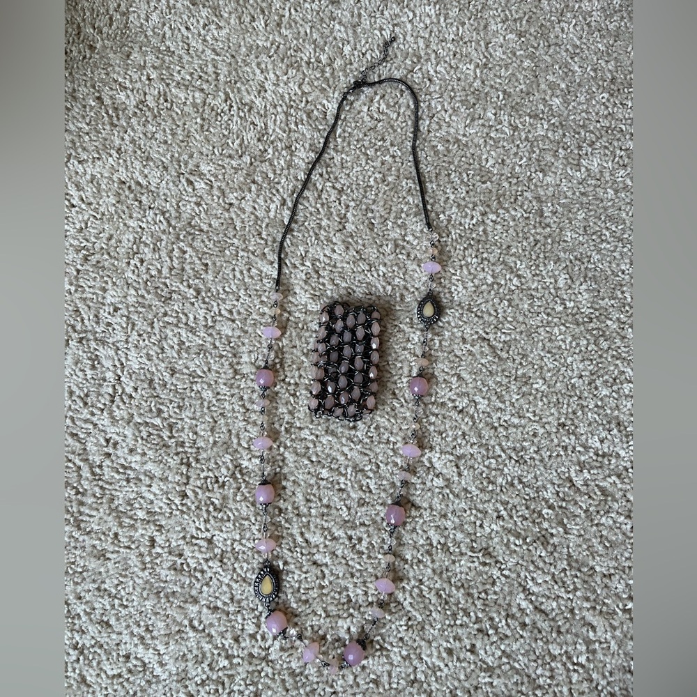 Elegant Pink Beaded Stone Necklace and Bracelet Set